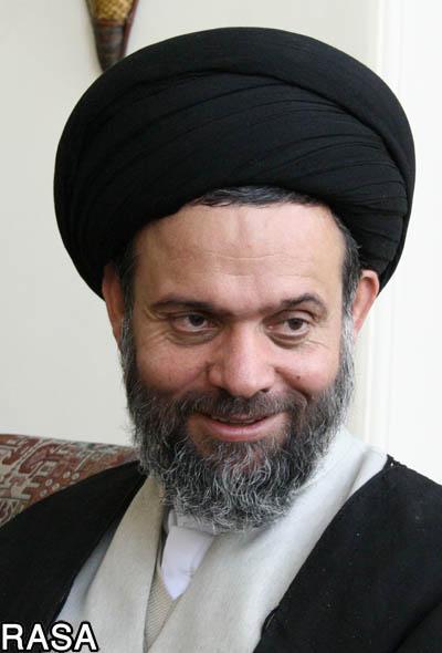 حجت الاسلام و المسلمين حسيني بوشهري