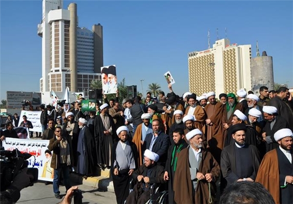 تظاهرات مردم عراق در اعتراض به توهين به رهبر معظم انقلاب در بغداد