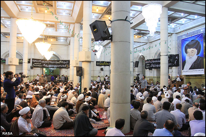 مراسم بزرگداشت آيت الله بروجردي در مسجد اعظم قم