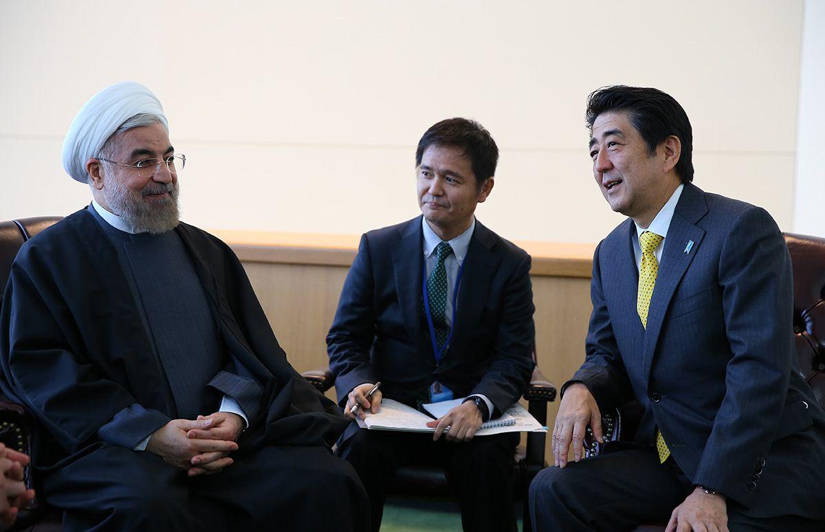 روحاني در ديدار با نخست وزير ژاپن