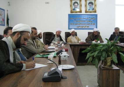 نشست ستاد اقامه نماز استان با آموزش و پرورش دامغان