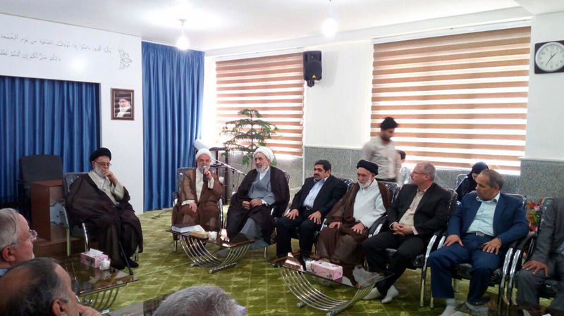 حجت الاسلام یعقوبی - دیدار با نماینده مقام معظم رهبری در بنیاد مسکن کشور