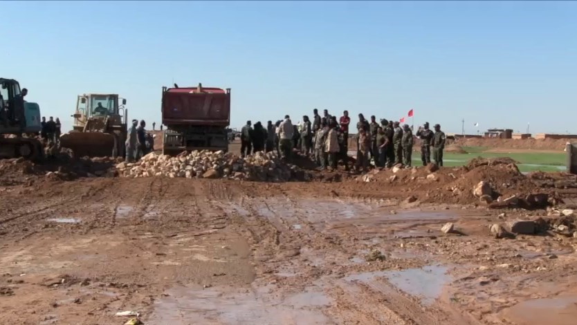 عملیات بازسازی مناطق تخریب شده در اطراف موصل از سوی بسیج مردمی عراق