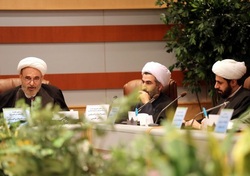 گزارشی از نشست خبری اعضای شورای علمی «طرح گفتمان علمی انقلاب اسلامی»در قم