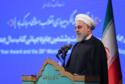 آمریکا نمی تواند ملت ایران را به عقب برگرداند| ایران در مسیر پیشرفت است