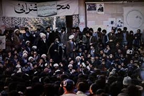 تاریخ انقلاب | چگونگی تصمیمگیری برای تحصن در دانشگاه تهران