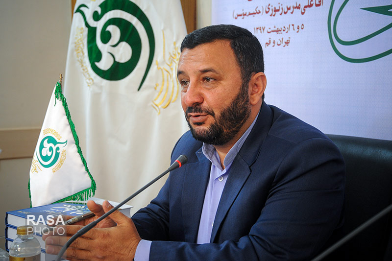 چرایی گسترش فعالیتهای علمی و درمانناپذیری مشکلات جامعه
