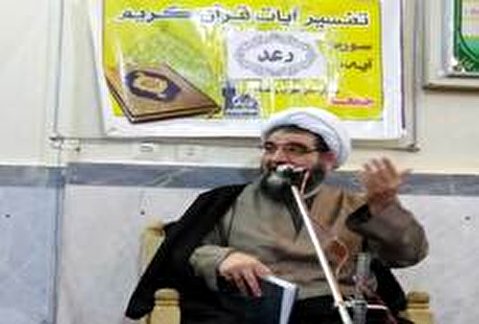 ثبات قدم شرط اصلی قرار داشتن در مسیر اولوالالباب است