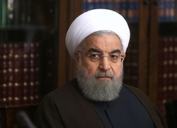 روحانی از محله محروم چاهستانی های بندرعباس بازدید کرد