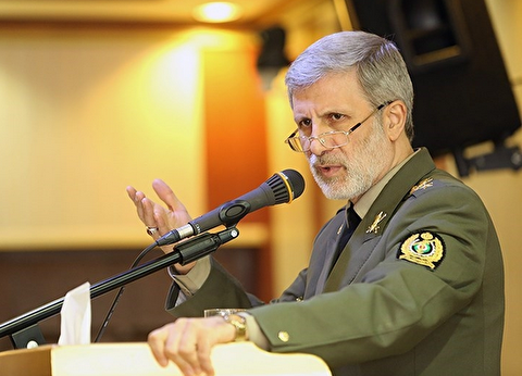 خودکفایی و خوداتکایی در صنایع دفاعی اتفاق افتاد