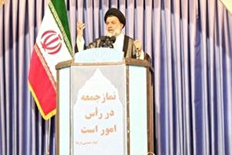 نجات کشور از چنگال اختلاس گران خواسته مردم است