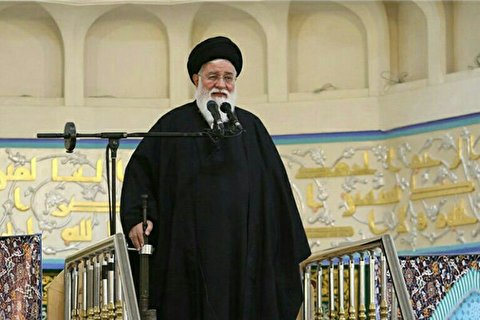 مشکلات معیشتی به خاطر سوء تدبیرها است|ضرورت بسیج حداکثری دربرابر تهدید دشمن