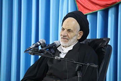 گلایه کارگران از حقوقهای عقب مانده| سوءمدیریتها سبب افزایش مشکلات شده است
