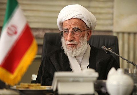 سال ۹۸ باید سرآغاز دوران رشد و بالندگی ایران در گام دوم انقلاب باشد