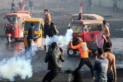 تحول خطرناک در پایتخت عراق؛ تیراندازی از داخل تظاهرات به سمت نیروهای امنیتی