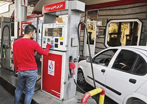 کاهش 10 درصدی قاچاق بنزین بعد از سهمیه‌بندی