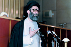 مواضع آیت الله خامنه‌ای در نخستین انتخابات ریاست جمهوری چه بود؟