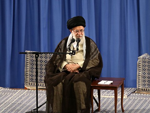 گفتمان های انقلابی را تقویت کنید|همراهی بانهضت امام جزو وظایف ذاتی حوزه بود