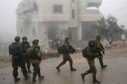 تیراندازی نظامیان صهیونیست به سمت فلسطینیان در جنوب غزه