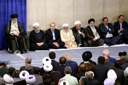مسؤولان و کارگزاران نظام با رهبر معظم انقلاب اسلامی دیدار کردند