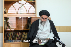 خدمات انقلاب اسلامی به روحانیت