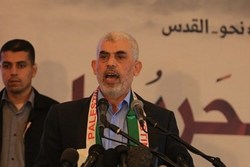 عرب‌ها فلسطین را فروختند اما ایران همچنان از ما حمایت می‌کند