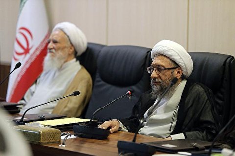 رفتارهای اخیر آمریکا جنگ روانی و برای به تسلیم وا داشتن مردم است