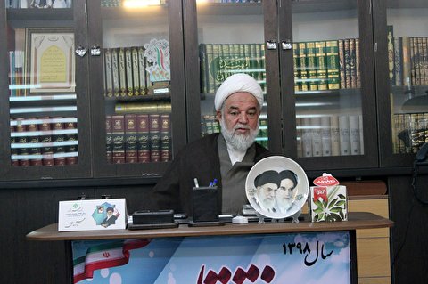 پویایی مساجد سبب پیشگیری از فساد در جامعه میشود