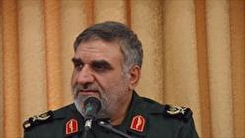 با وحدت و تبعیت از ولایت، تهدیدها به فرصت تبدیل میشود