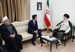 نخست‌وزیر ژاپن با رهبر معظم انقلاب اسلامی دیدار کرد