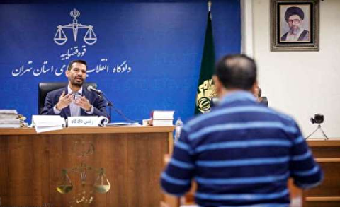 ورودی فوتبال را نگهبان بگذارید