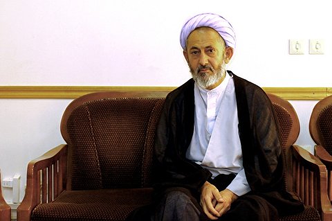 تنظیم مقدرات در شب قدر به دست خود انسان است