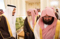 مبلغان دینی در عربستان میان دو گزینه درباری شدن و زندان قرار دارند