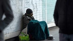 انگلیس از اطلاعات خیریه‌ها برای اخراج پناه‌جویان بی خانمان استفاده می‌کند