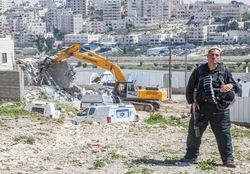 تلاش رژیم صهیونیستی برای تخریب صدها واحد مسکونی در قدس