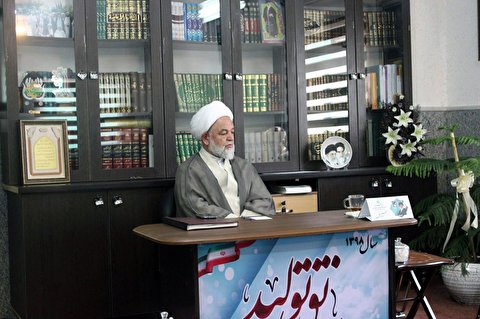 توحید بدون ولایت راهگشای انسان نیست