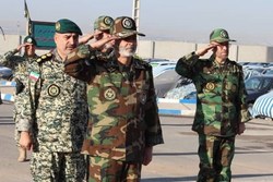 بازدید امیر موسوی از تیپ ۳۲۱ متحرک هجومی نیروی زمینی ارتش
