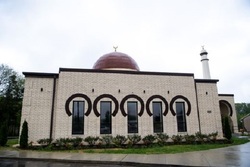 میدان «مسجد» در آلمان افتتاح شد