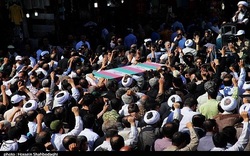 تشییع پیکر شهید دفاع مقدس در اجتماع صادقیون مشهد
