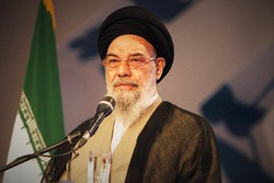 انتقاد امام جمعه اصفهان از نبود بودجه برای فعالیت های دینی و مذهبی