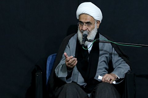 آرمانهای امام حسین در کربلا جهانی است