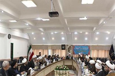 یکصدوسیوهشتمین جلسه هیأترییسه جامعةالمصطفی در گرگان برگزار شد