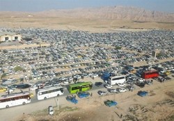 ایلام | هزینه پارکینک خودروها در مرز مهران روزی ۵ هزار تومان تعیین شد