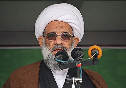 مردم نمایندگانی انتخاب کنند که مجلس را نردبان رسیدن به مطامع قرار ندهند