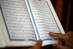 تجلیل از ۵۰۰ حافظ و مربی قرآن در استان «إب» یمن