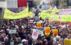 راهپیمایی با شکوه یوم الله ۱۳ آبان در سراسر کشور برگزار شد