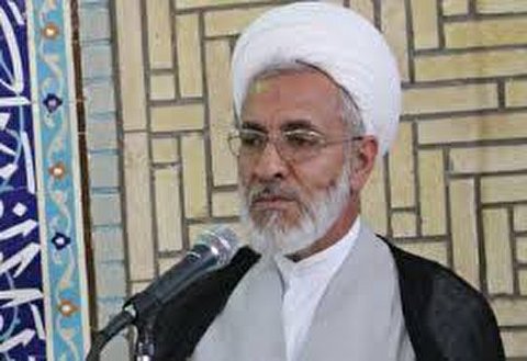 تامین معیشت، لازمه هجرت طلاب به شهرستان ها