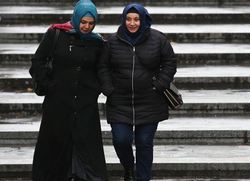 ممنوعیت حجاب برای دختران اتریشی زیر ۱۴ سال