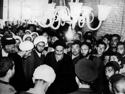 یادداشت | سه گام ساواک برای مقابله با امام خمینی