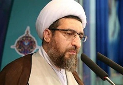 مشکلات اقتصادی و سوء مدیریتها مردم را گرفتار کرده است